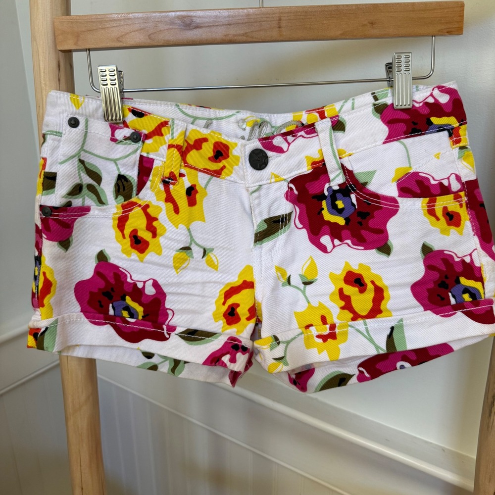 Vanilla Star Womens Floral Denim Short Shorts Size 5 Low Rise Cuffed Boho Y2k